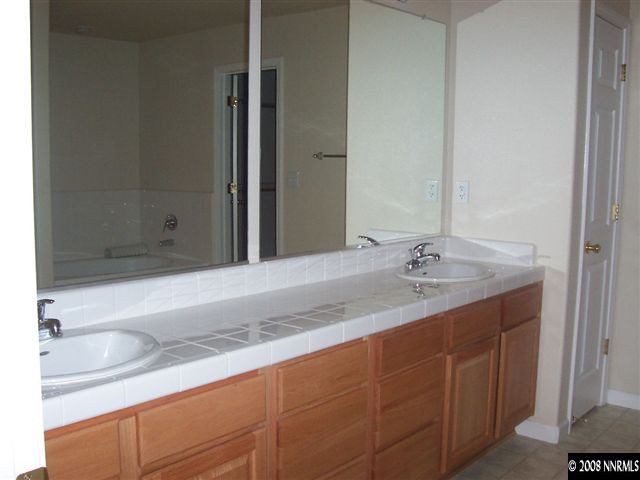 5980 Omaha Street Reno, NV 89506 - Photo 7 of 8 Photo 7
