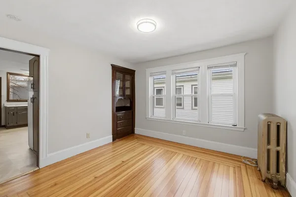$3,200 | 54 Thomas Street, Unit 2, Medford, MA 02155