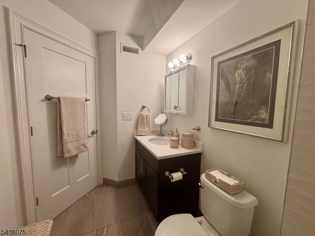 $2,375 | 1 Leona Drive, Unit 6, Morristown, NJ 07960