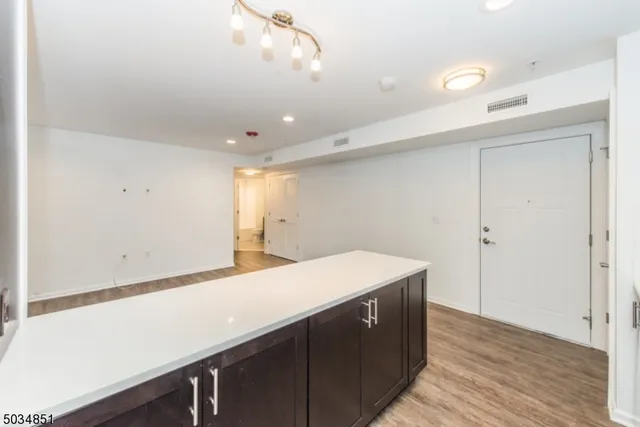 $2,375 | 1 Leona Drive, Unit 6, Morristown, NJ 07960