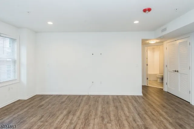 $2,375 | 1 Leona Drive, Unit 6, Morristown, NJ 07960