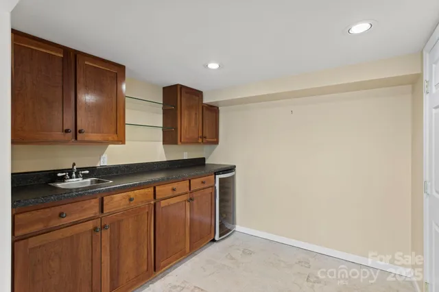 $495,000 | 514 Cobblestone Lane, Flat Rock, NC 28731