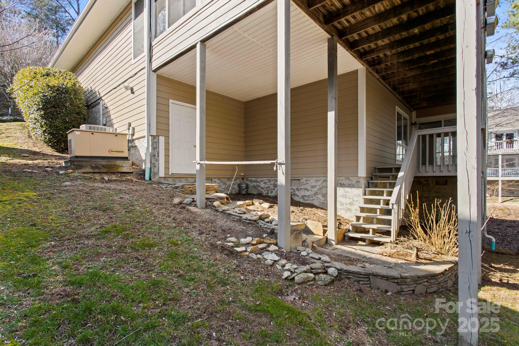 514 Cobblestone Lane Flat Rock, NC 28731 - Photo 38 of 42