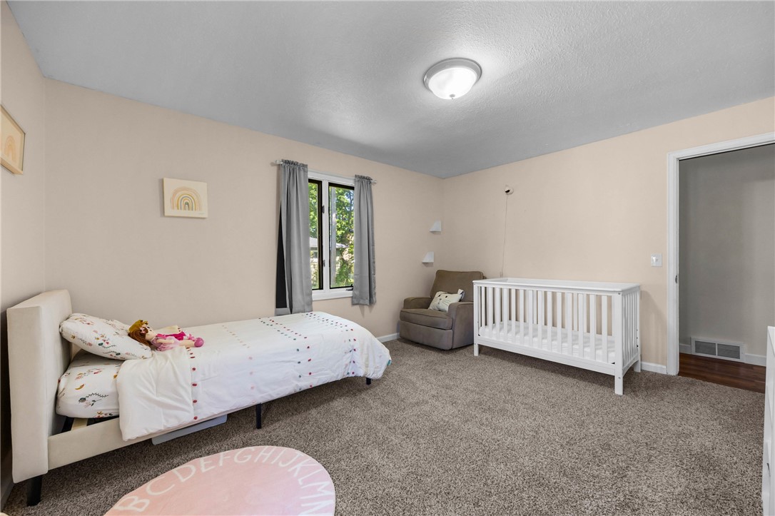 234 Pardee Road Irondequoit, NY 14609 - Photo 24 of 48