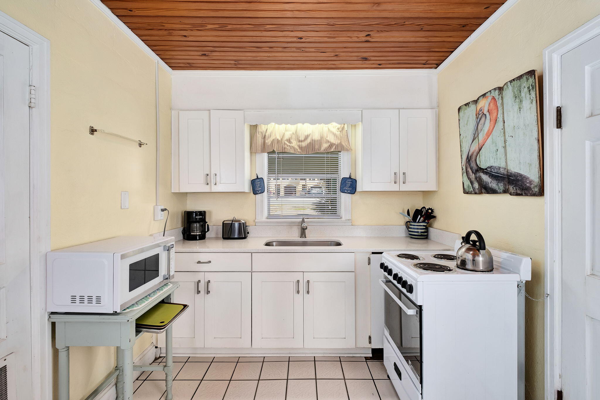 22019 Front Beach Road Panama City Beach, FL 32413 - Photo 13 of 19 8-web-or-mls-dune-lake-studio-8