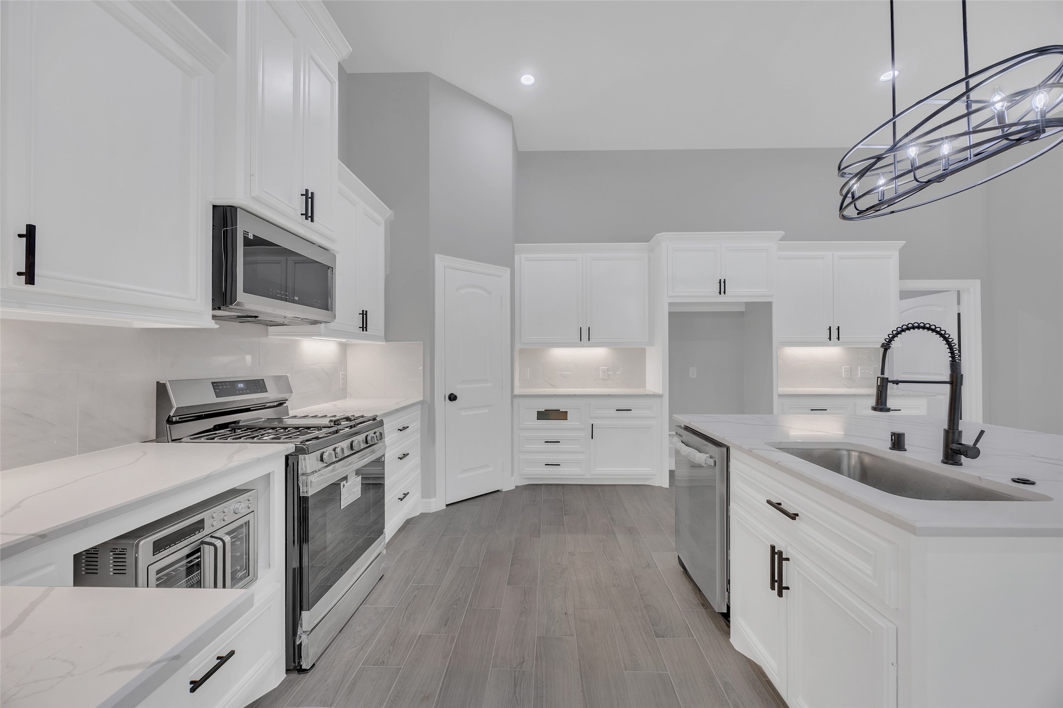 162 Bighorn Road Huntsville, TX 77340 - Photo 17 of 48