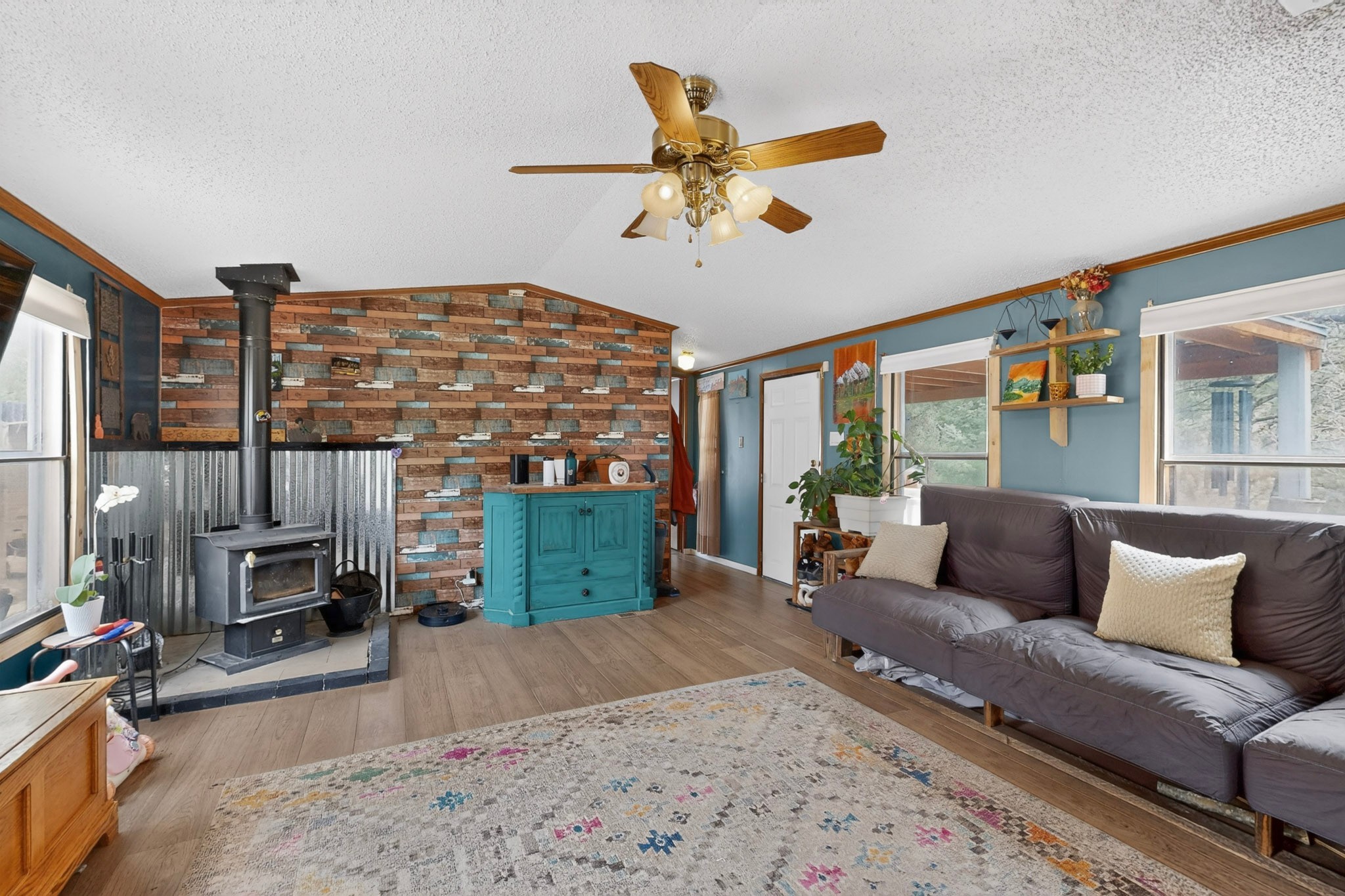 88 Pinon Ridge Road Pecos, NM 87552 - Photo 4 of 37