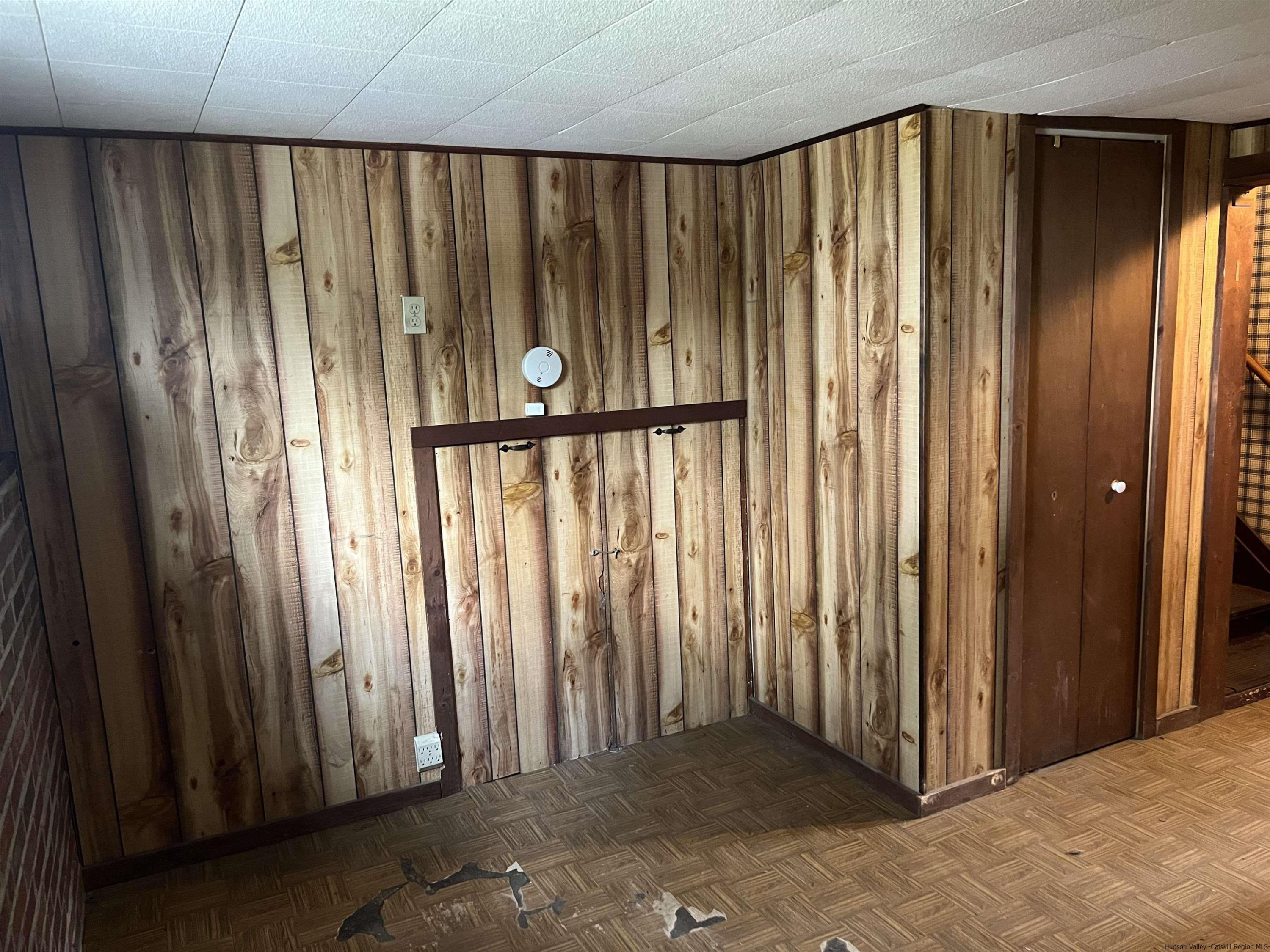 14 Brian Road Poughkeepsie, NY 12601 - Photo 15 of 20 a view of a elevator with wooden floor