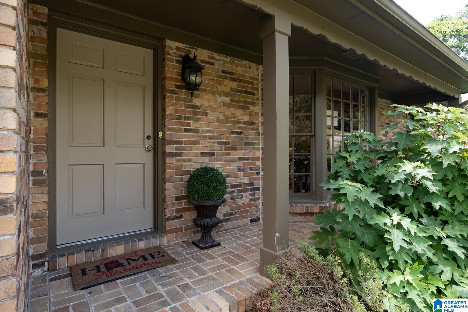 3645 Crestside Road Mountain Brook, AL 35223 - Photo 3 of 29