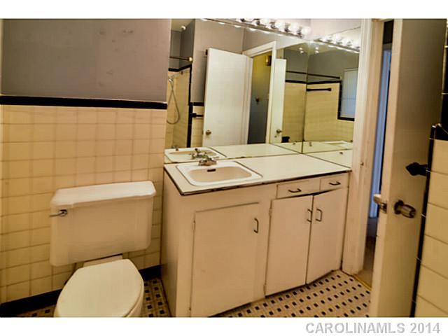 3000 Sharon View Road Charlotte, NC 28210 - Photo 12 of 16 Gallery Image 12
