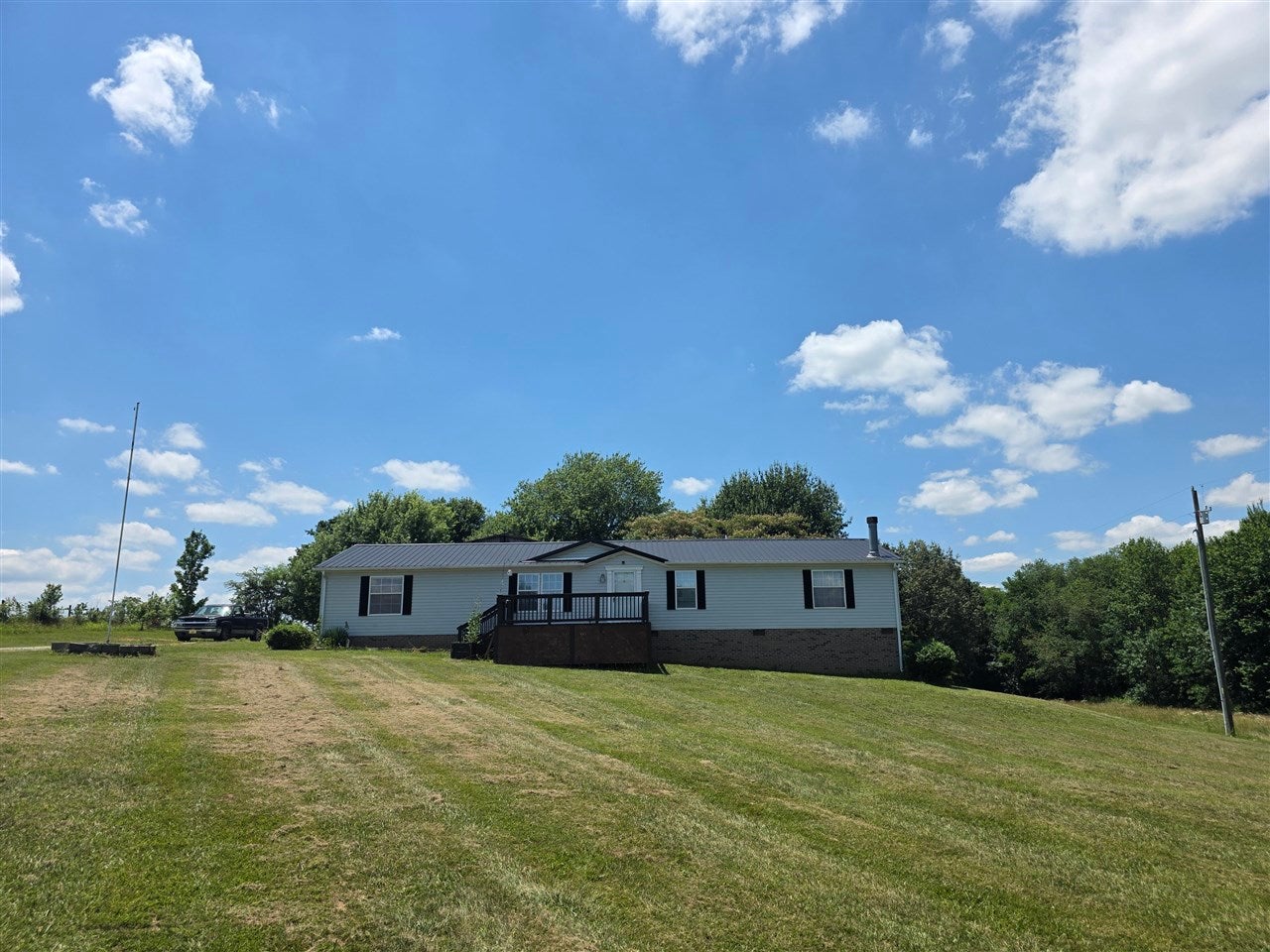 74 Payne Road Smiths Grove, KY 42171 - Photo 2 of 10 Gallery Image 2