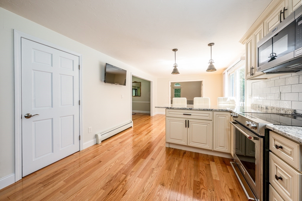 3 Popple Bottom Road Sandwich, MA 02563 - Photo 18 of 40 Gallery Image 18
