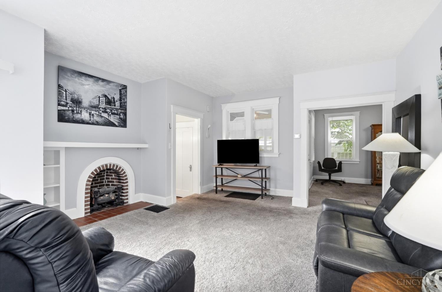 4024 Paddock Road Cincinnati, OH 45229 - Photo 6 of 58