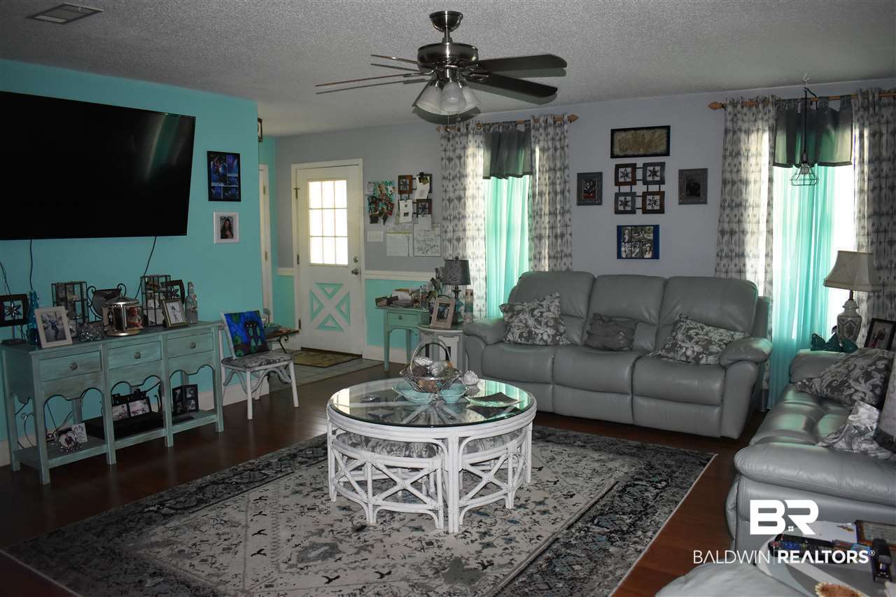 22160 Creek Road Gulf Shores, AL 36542 - Photo 3 of 33