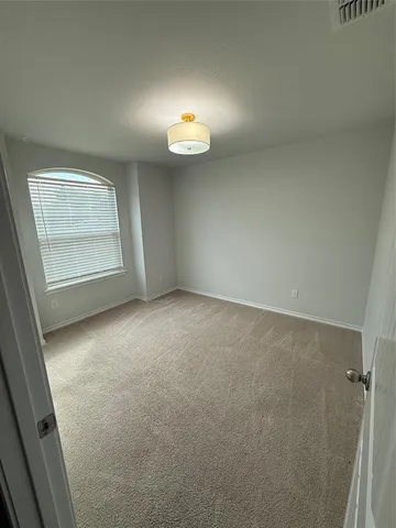 $2,400 | 349 Paloma Street, Weatherford, TX 76087