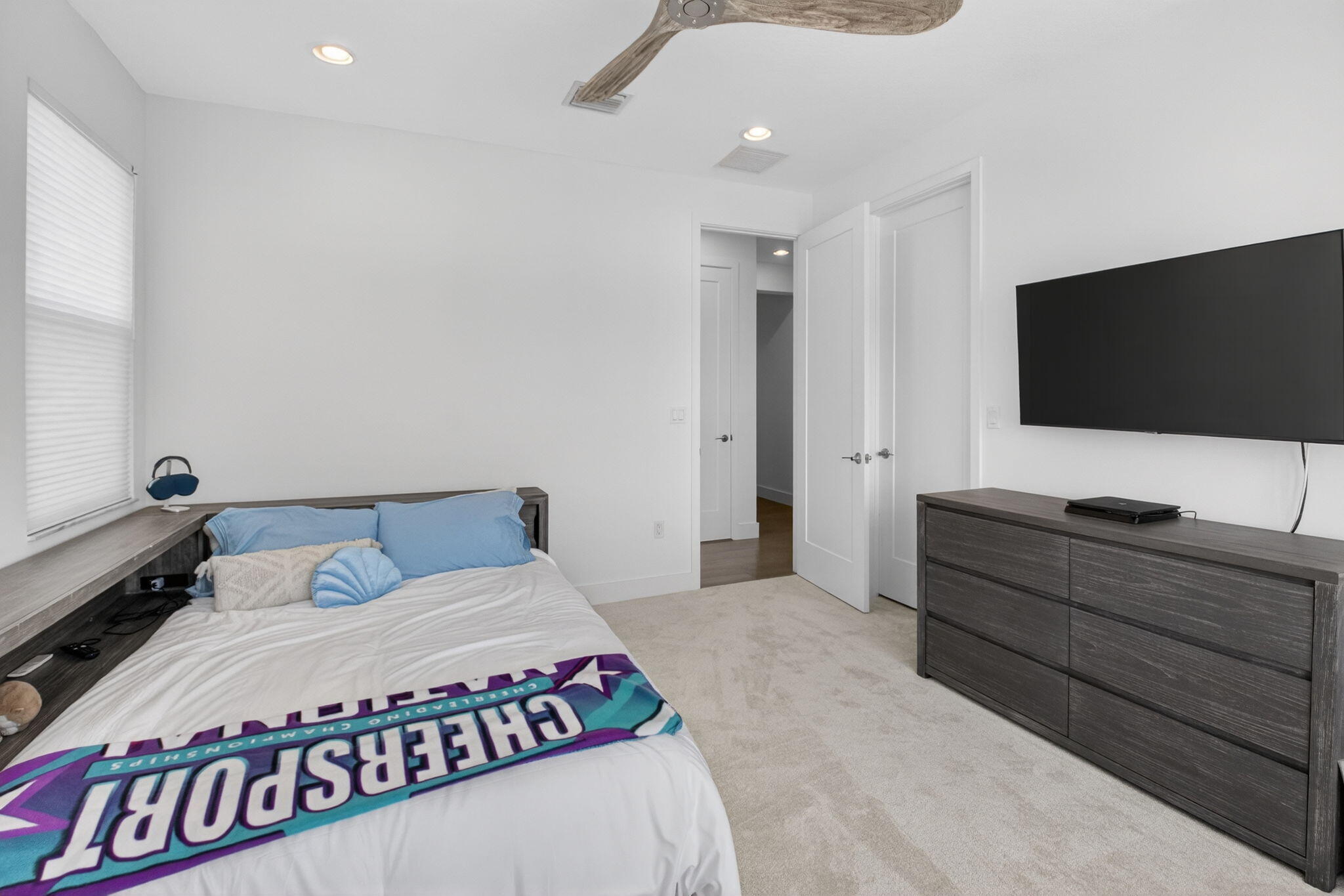 17302 Rainstream Road Boca Raton, FL 33496 - Photo 26 of 52 46-web-or-mls-DSC_6160