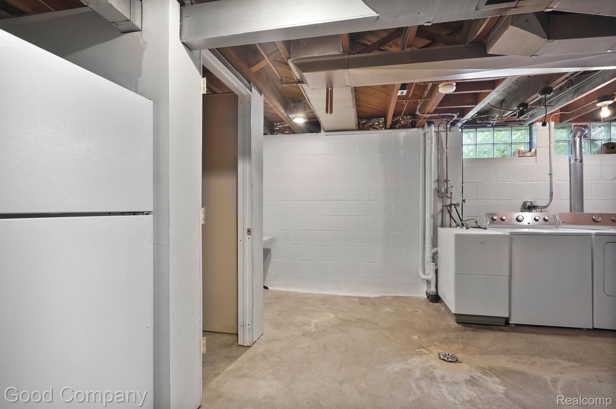 1249 Harvard Road Berkley, MI 48072 - Photo 25 of 34 Gallery Image 25