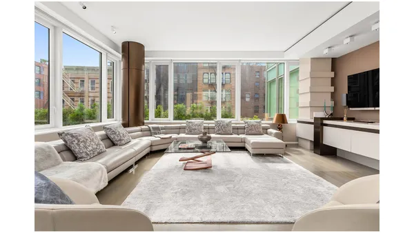 $40,000 | 350 West Broadway, Unit 4 | SoHo