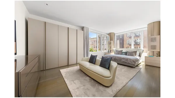 $40,000 | 350 West Broadway, Unit 4 | SoHo