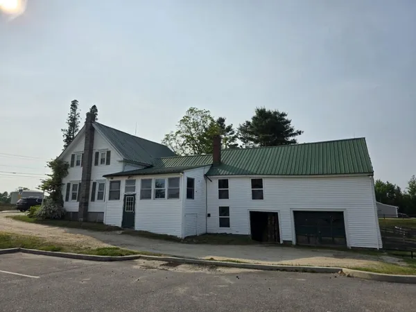 $329,900 | 167 Main Street, Oxford, ME 04270