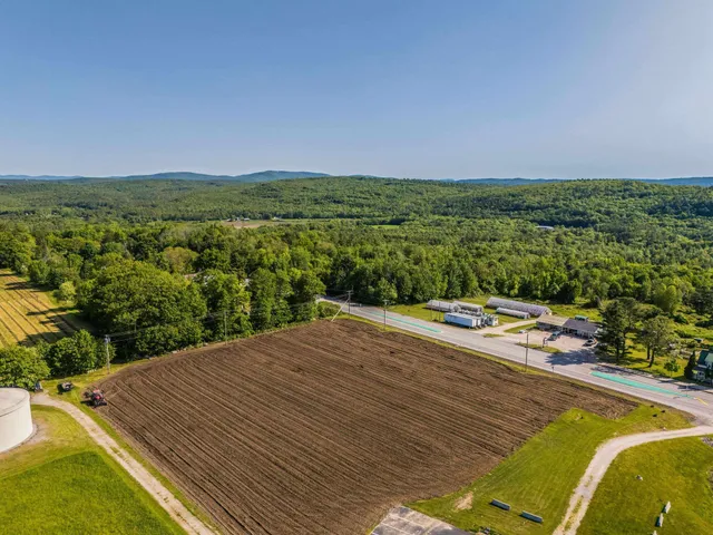 $329,900 | Undisclosed Address, Oxford, ME 04270