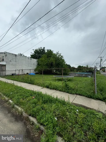 a view of a basketball court