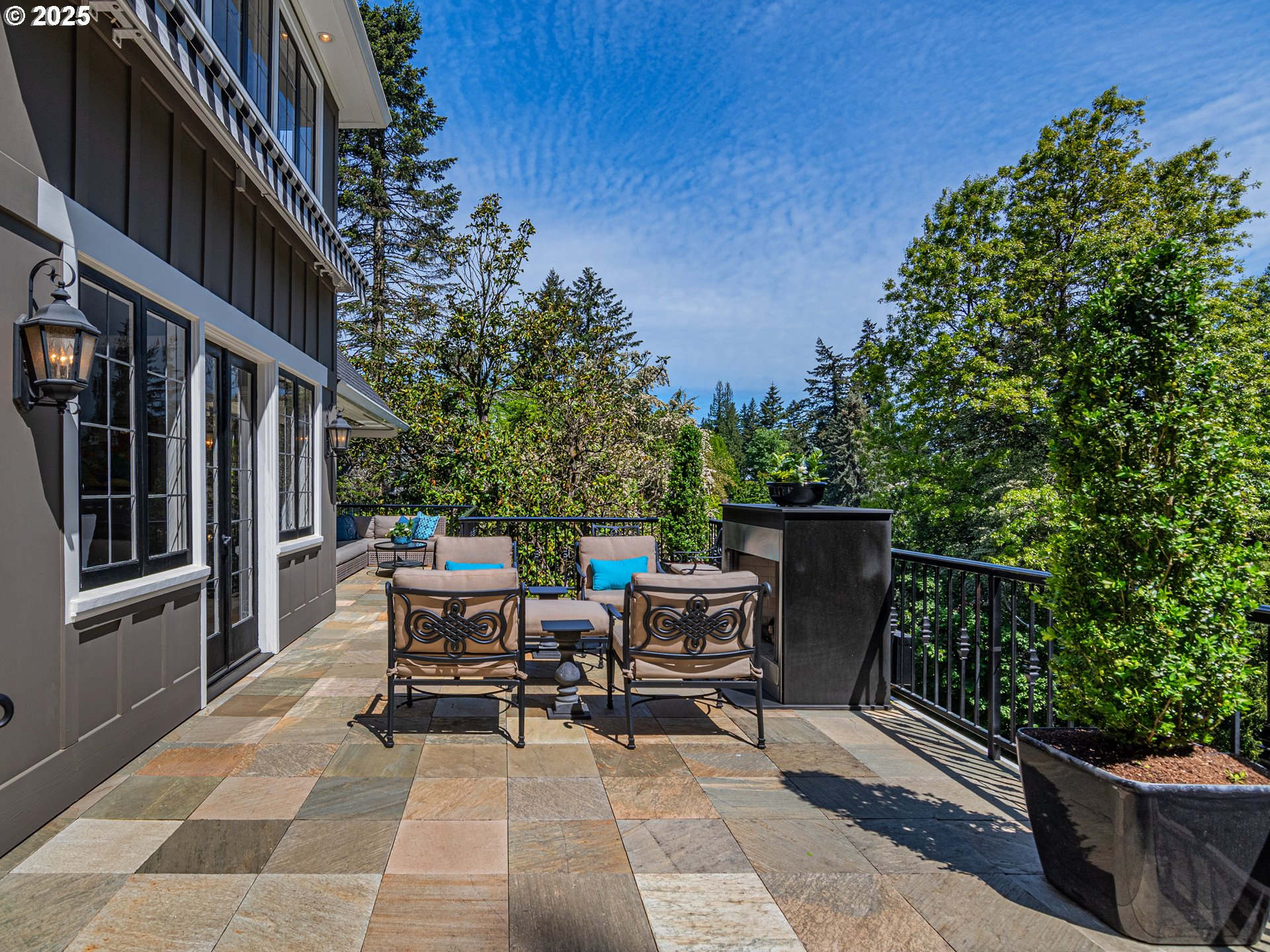 2624 Southwest Talbot Road Portland, OR 97201 - Photo 45 of 48 a view of backyard with seating space and plants