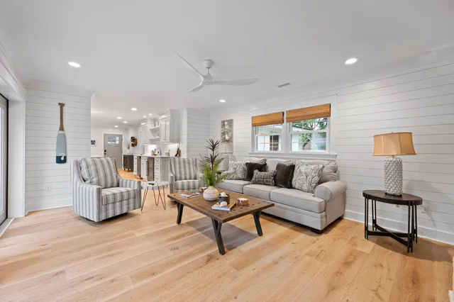 $9,500 | 940 Cliffwood Drive, Mount Pleasant, SC 29464