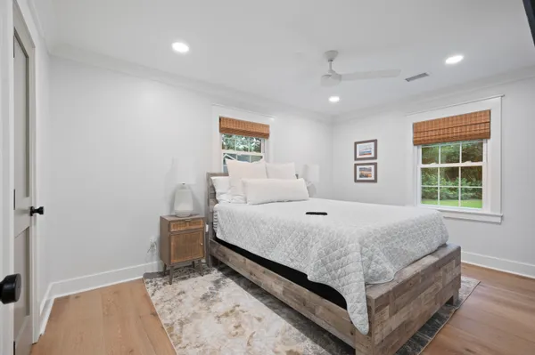 $9,500 | 940 Cliffwood Drive, Mount Pleasant, SC 29464