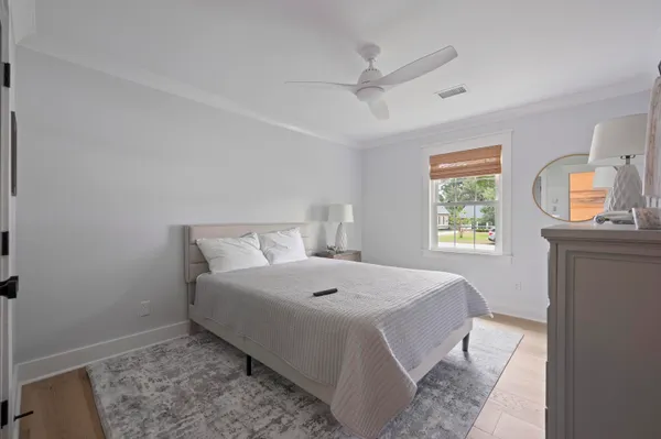 $9,500 | 940 Cliffwood Drive, Mount Pleasant, SC 29464