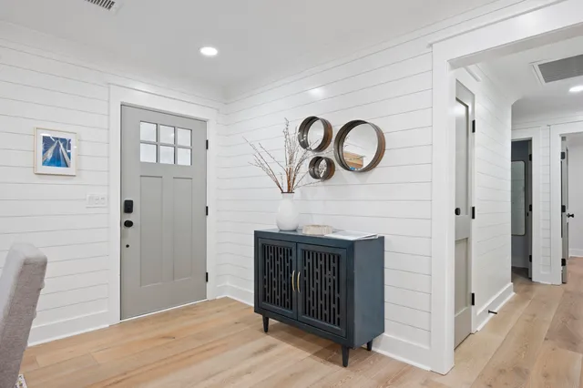 $9,500 | 940 Cliffwood Drive, Mount Pleasant, SC 29464