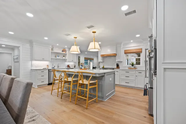 $9,500 | 940 Cliffwood Drive, Mount Pleasant, SC 29464