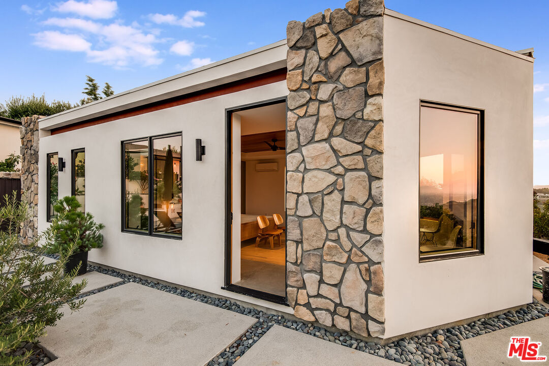 2715 Edwin Place Los Angeles, CA 90046 - Photo 41 of 52 a view of a entryway door of the house