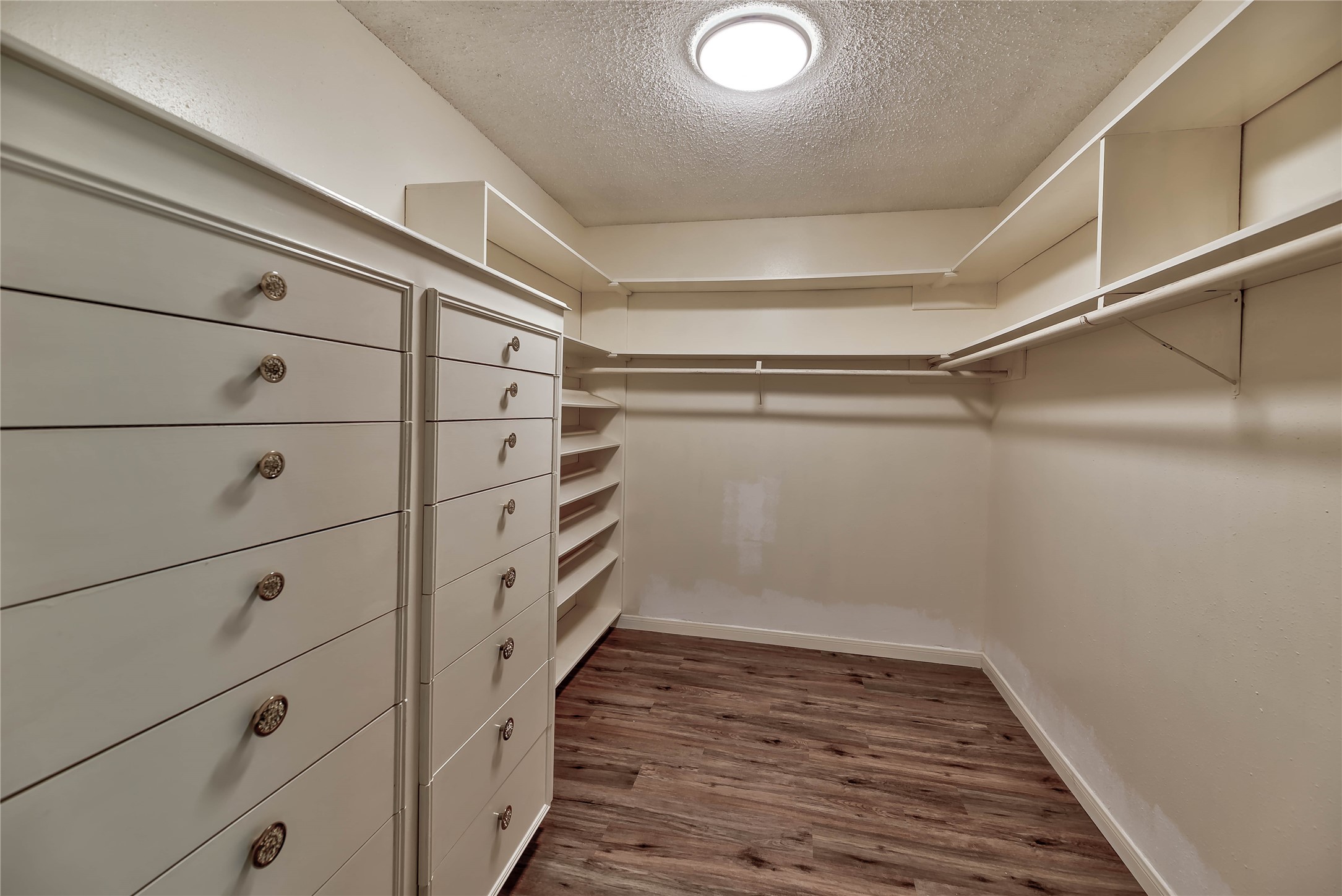 3003 Paul Knox Street Huntsville, TX 77320 - Photo 17 of 46 a view of walk in closet