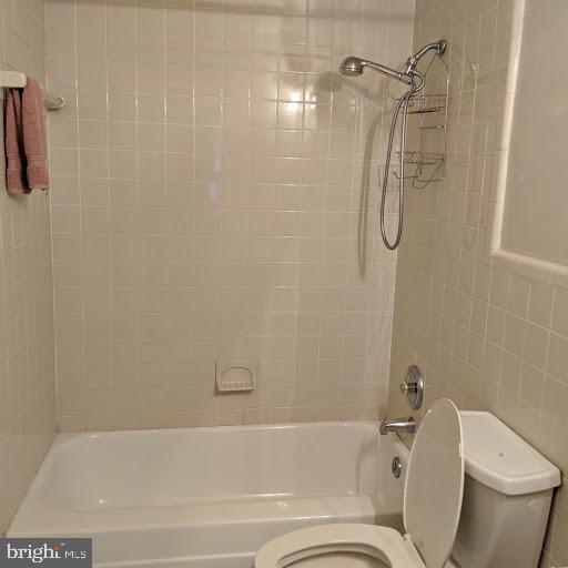 13001 Venango Road Fort Washington, MD 20744 - Photo 5 of 14 Hall bath