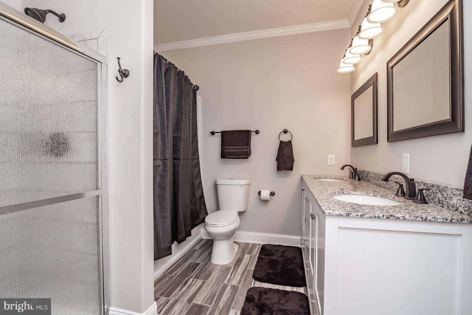 14501 Washington Mill Road King George, VA 22485 - Photo 31 of 44 MASTER BATHROOM