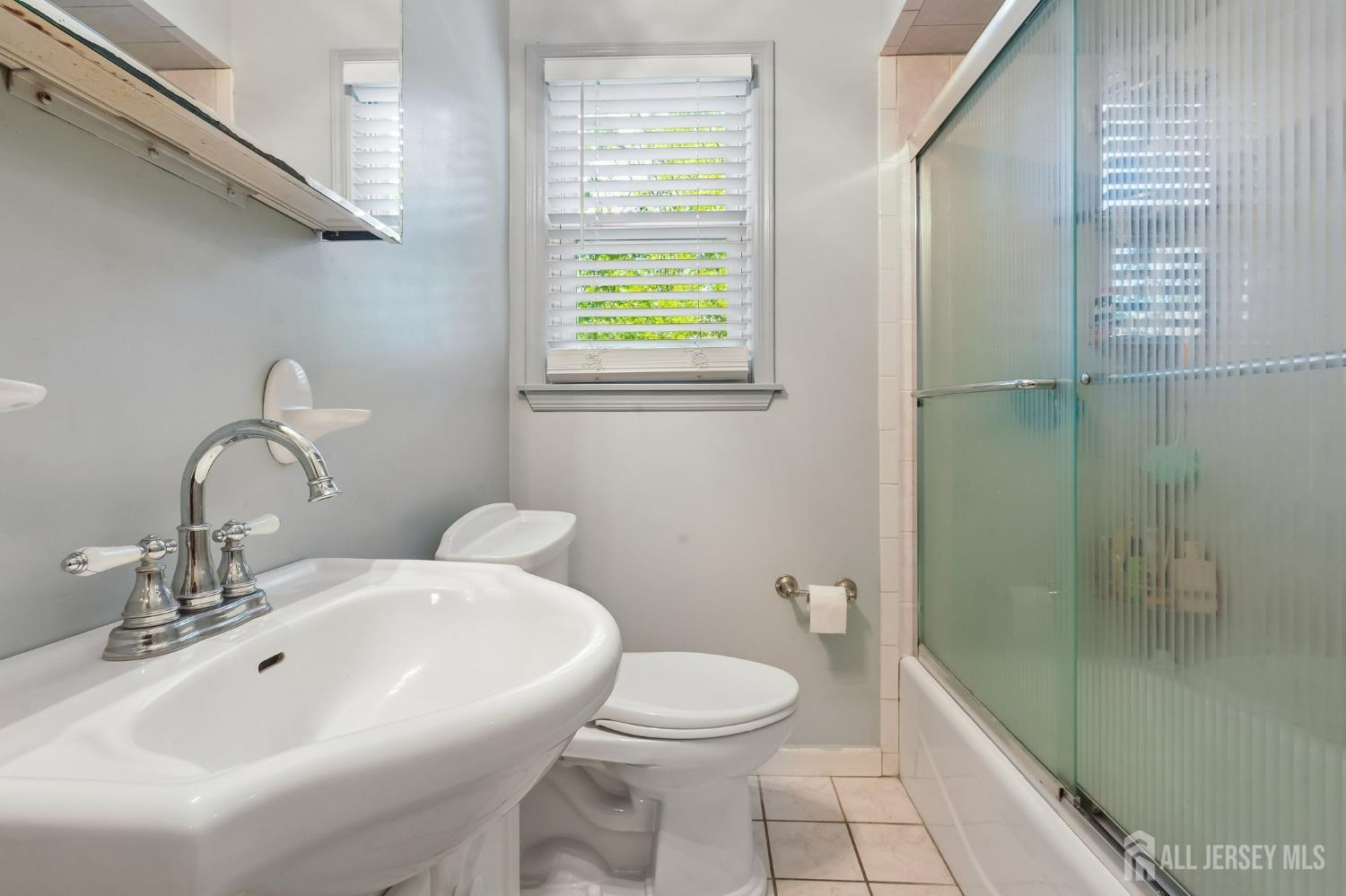 30 Rieder Road Edison, NJ 08817 - Photo 22 of 33 Gallery Image 22