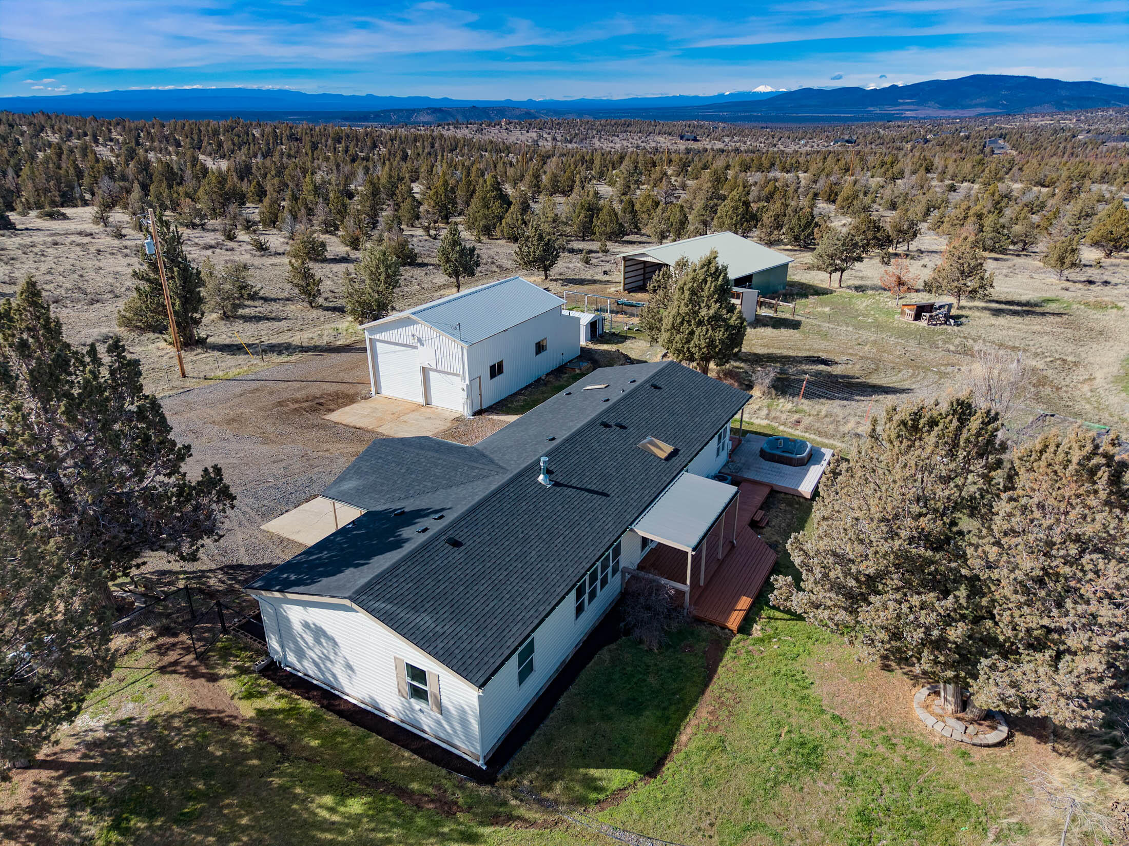 10113 Ridgeview Road Prineville, OR 97754 - Photo 29 of 31 an aerial view of residential house with outdoor space