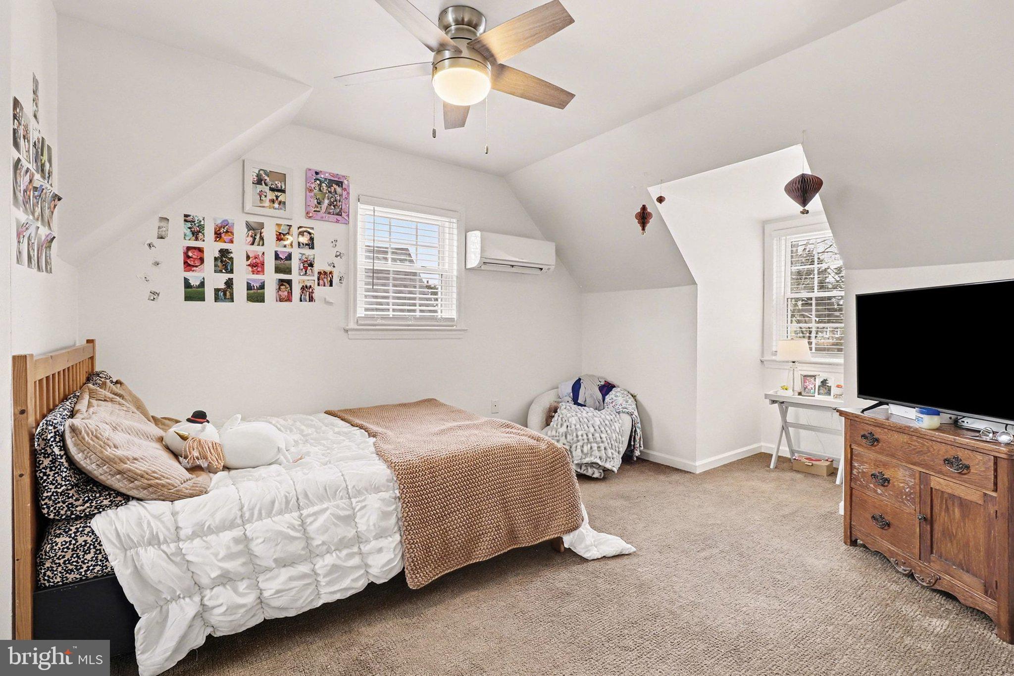 337 Eckman Road Lancaster, PA 17603 - Photo 20 of 35 Upstairs Bedroom 2