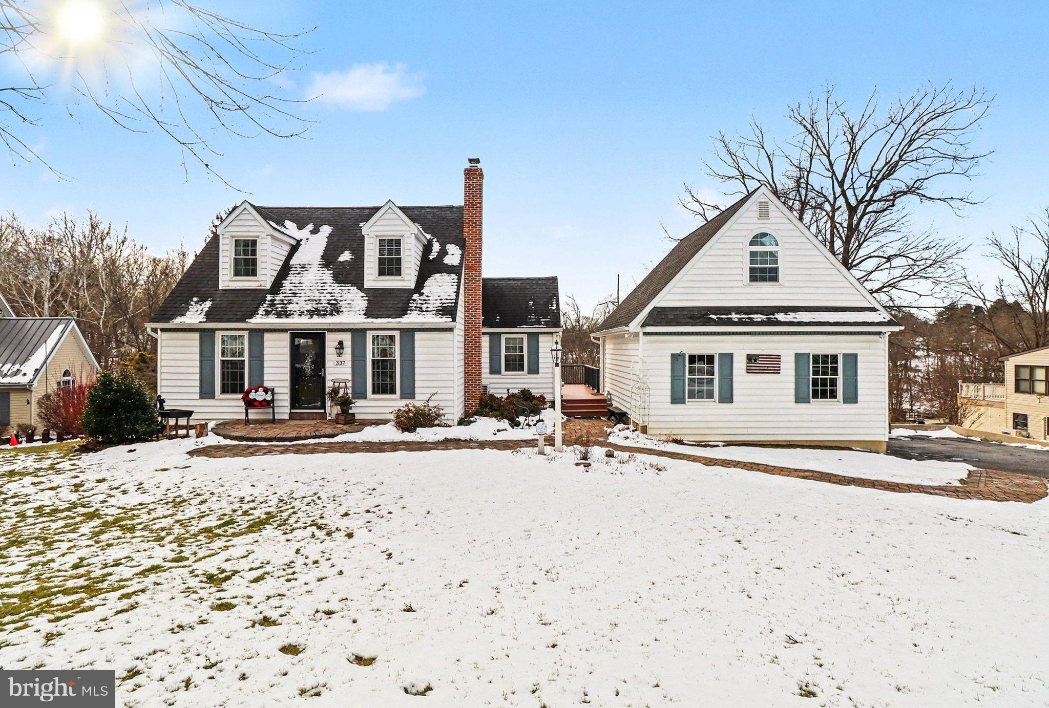 337 Eckman Road Lancaster, PA 17603 - Photo 2 of 35