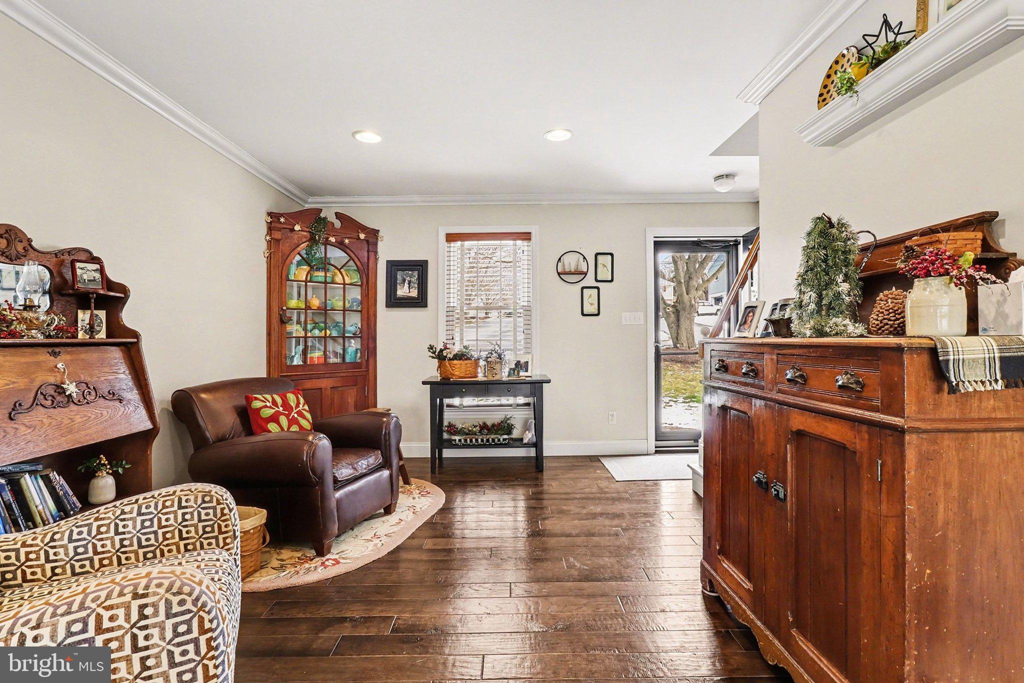 337 Eckman Road Lancaster, PA 17603 - Photo 7 of 35