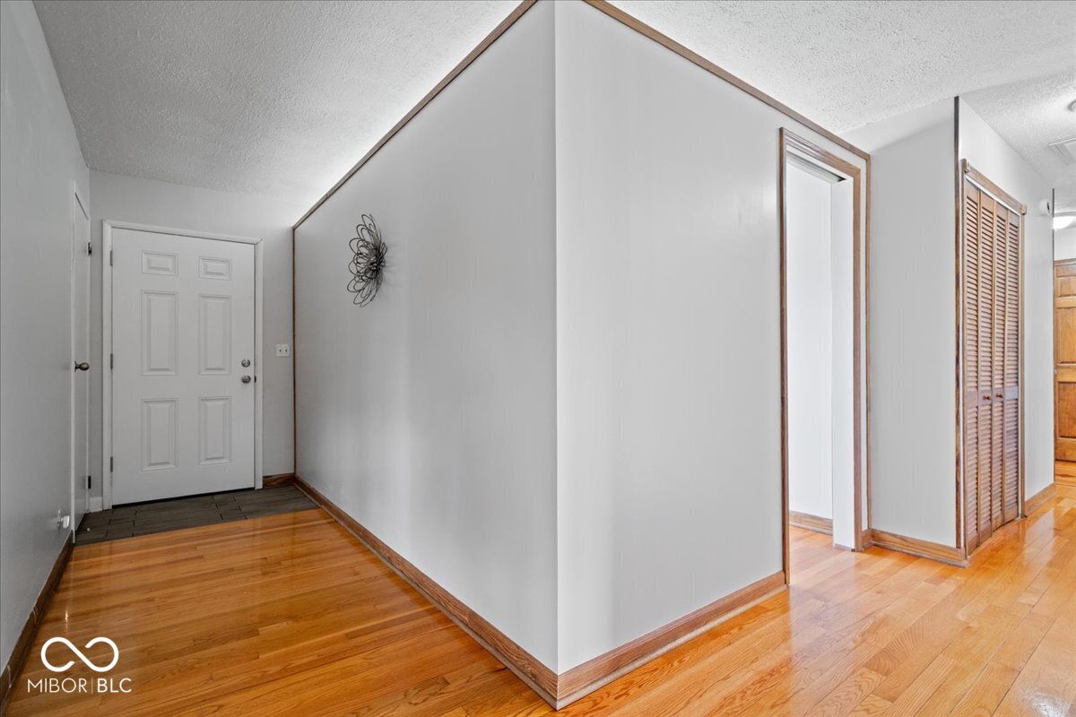 1187 East New Road Greenfield, IN 46140 - Photo 22 of 34 Gallery Image 22