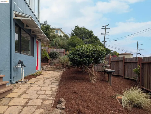 $1,590,000 | 61 Cowper Avenue, Kensington, CA 94707