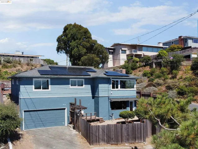 $1,590,000 | 61 Cowper Avenue, Kensington, CA 94707