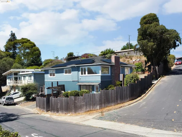 $1,590,000 | 61 Cowper Avenue, Kensington, CA 94707