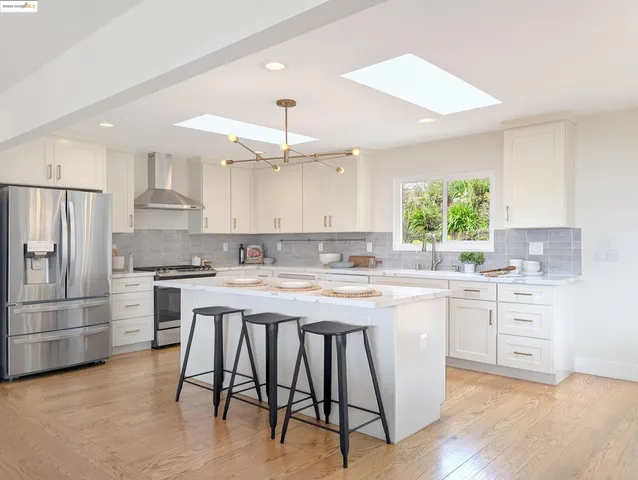 $1,590,000 | 61 Cowper Avenue, Kensington, CA 94707