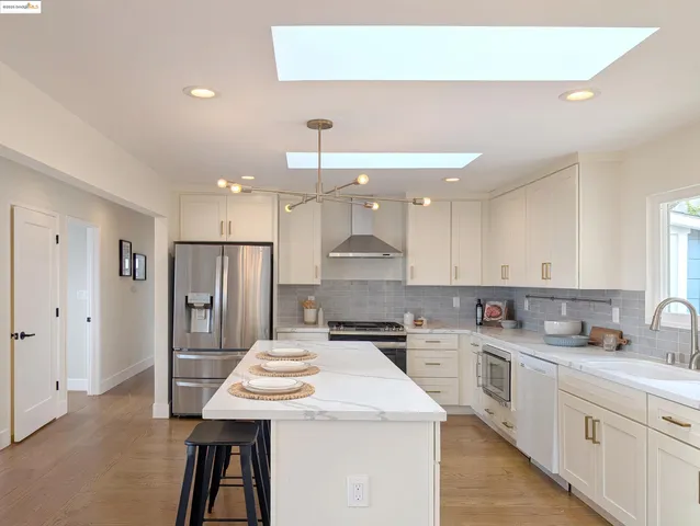 $1,590,000 | 61 Cowper Avenue, Kensington, CA 94707