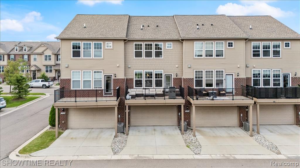 2734 Helmsdale Circle Rochester, MI 48307 - Photo 42 of 48