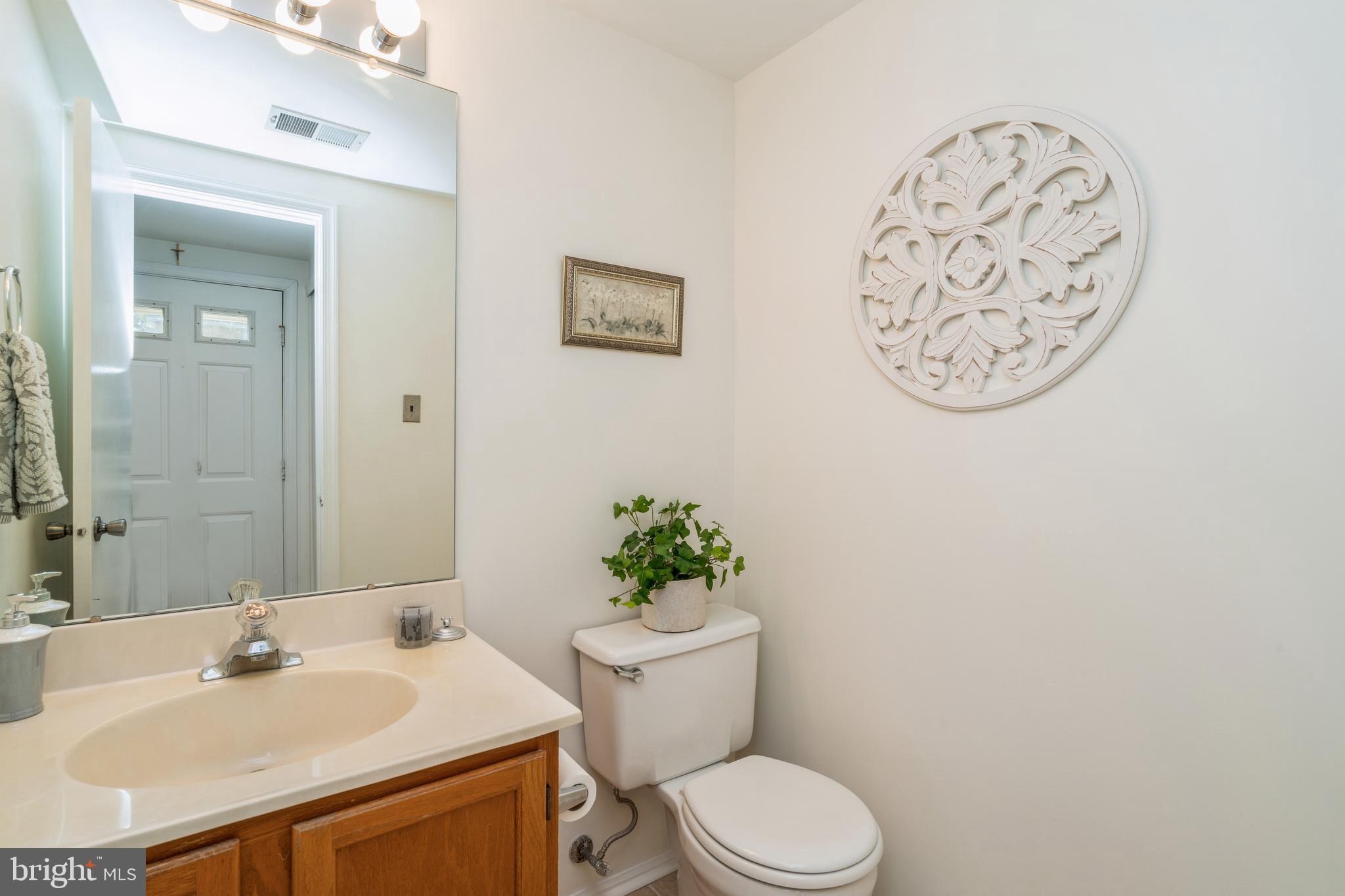 35 Stratton Court Robbinsville, NJ 08691 - Photo 14 of 23 Gallery Image 14
