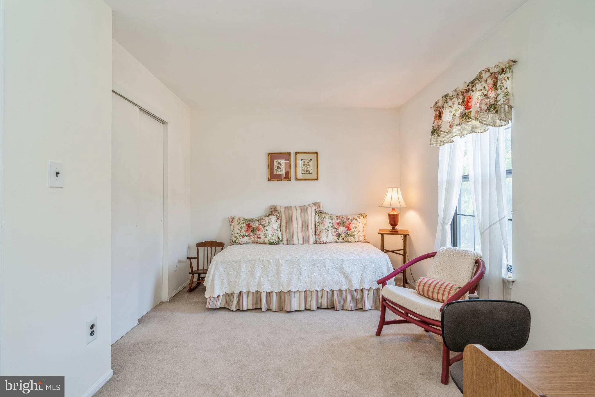35 Stratton Court Robbinsville, NJ 08691 - Photo 16 of 23 Gallery Image 16